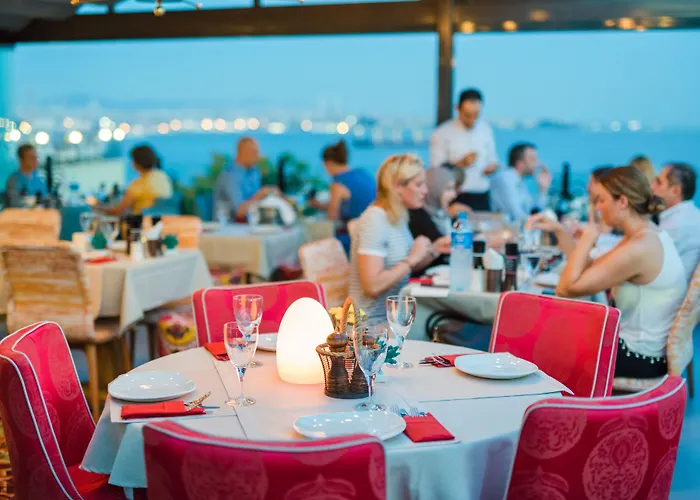 Tria Istanbul-special Category 4*