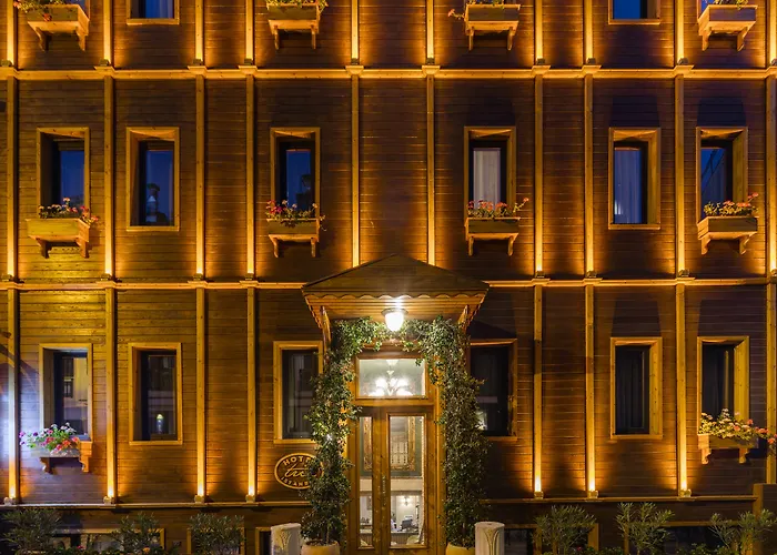 Tria Istanbul-special Category Стамбул