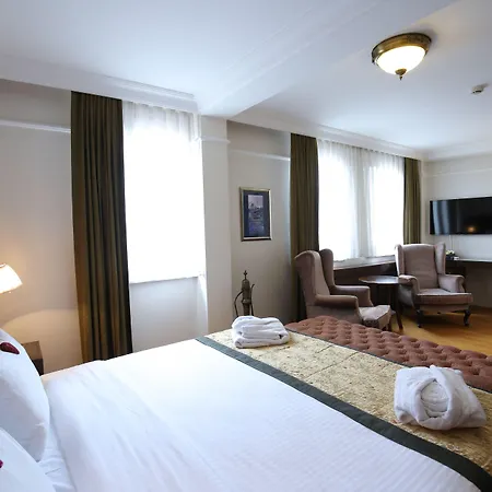 Tria Istanbul-special Category Istambul