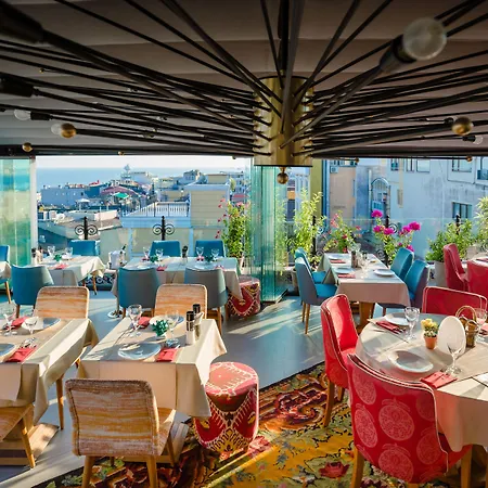 מלון Tria Istanbul-special Category 4*