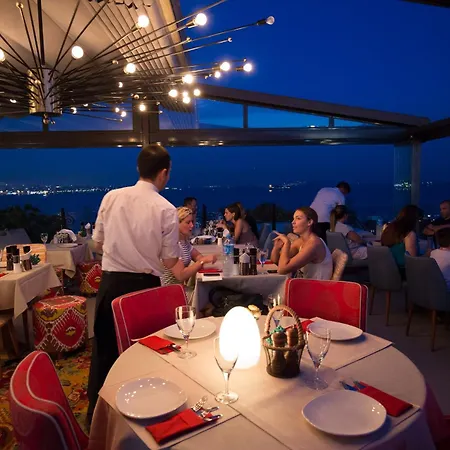 Tria Istanbul-special Category